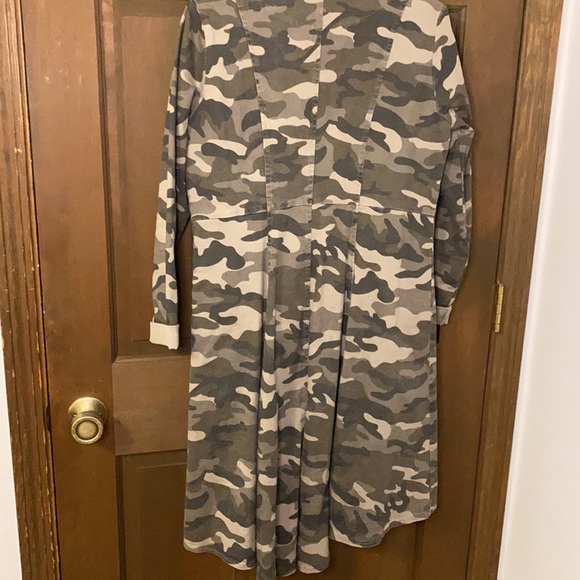 Ethyl Long Sleeve, High Stretch Jacket - Picture 2 of 5